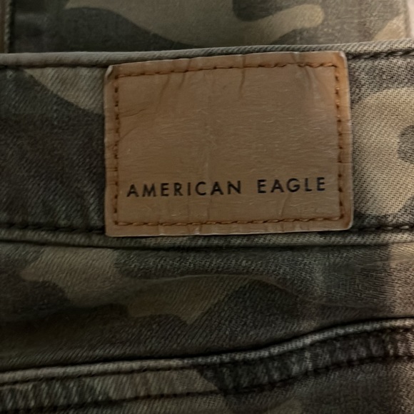American Eagle Next Level Stretch Hi-Rise Camo Jegging - Picture 5 of 6